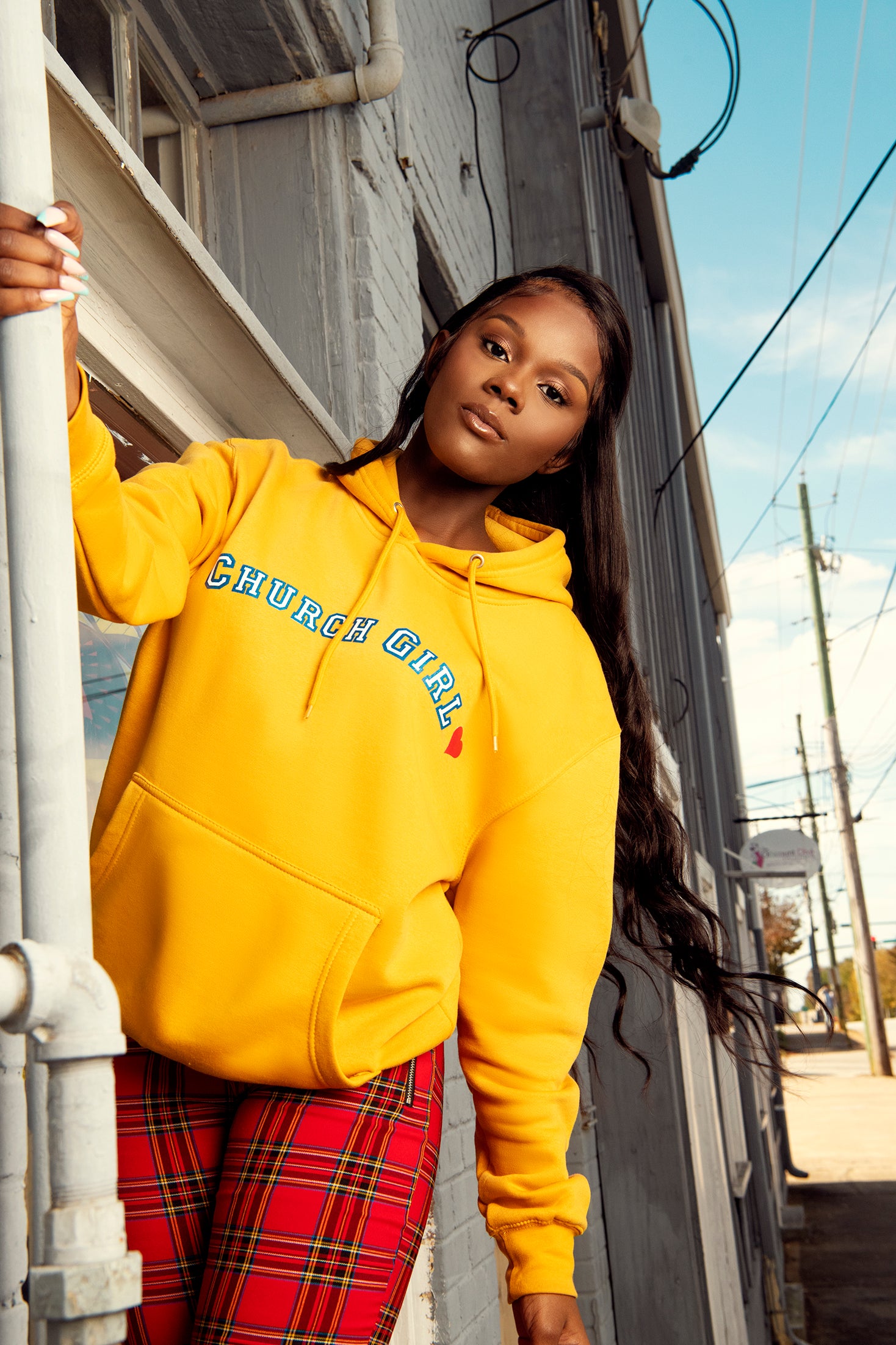 Yellow sweatshirt girl sale